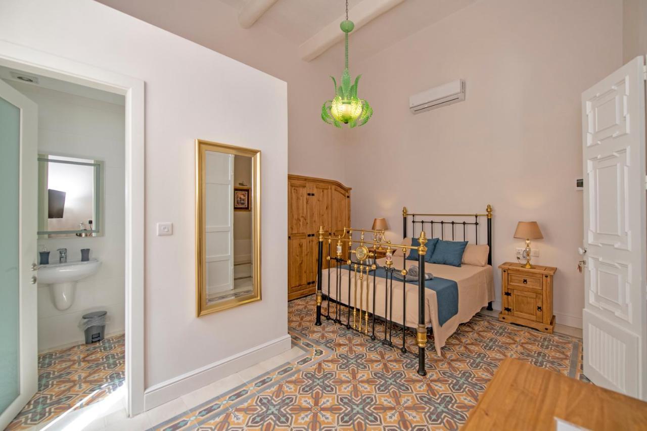 Ta' Dun Martin And Taz-Zija Bed And Breakfast Nadur Exteriör bild