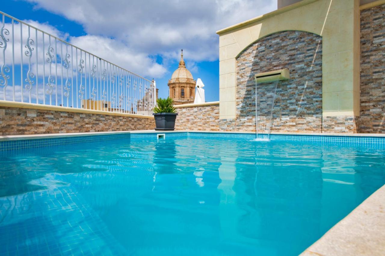 Ta' Dun Martin And Taz-Zija Bed And Breakfast Nadur Exteriör bild